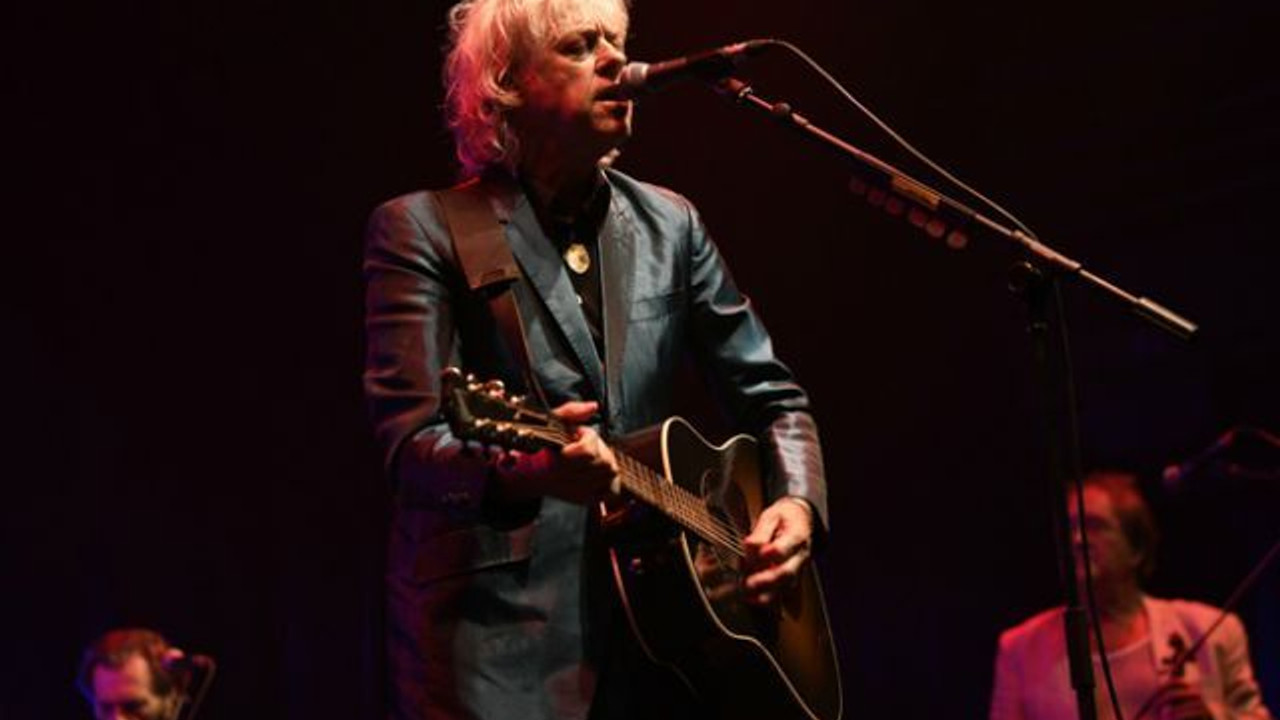 Festtogether, DasDas�ta Bob Geldof ve Büyük Ev Ablukada�yı ağırladı