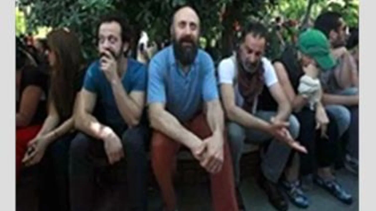 Halit Ergenc In Gezi Parki Eylemlerine Katilmasi Arap Basini Nda Nasil Yer Aldi