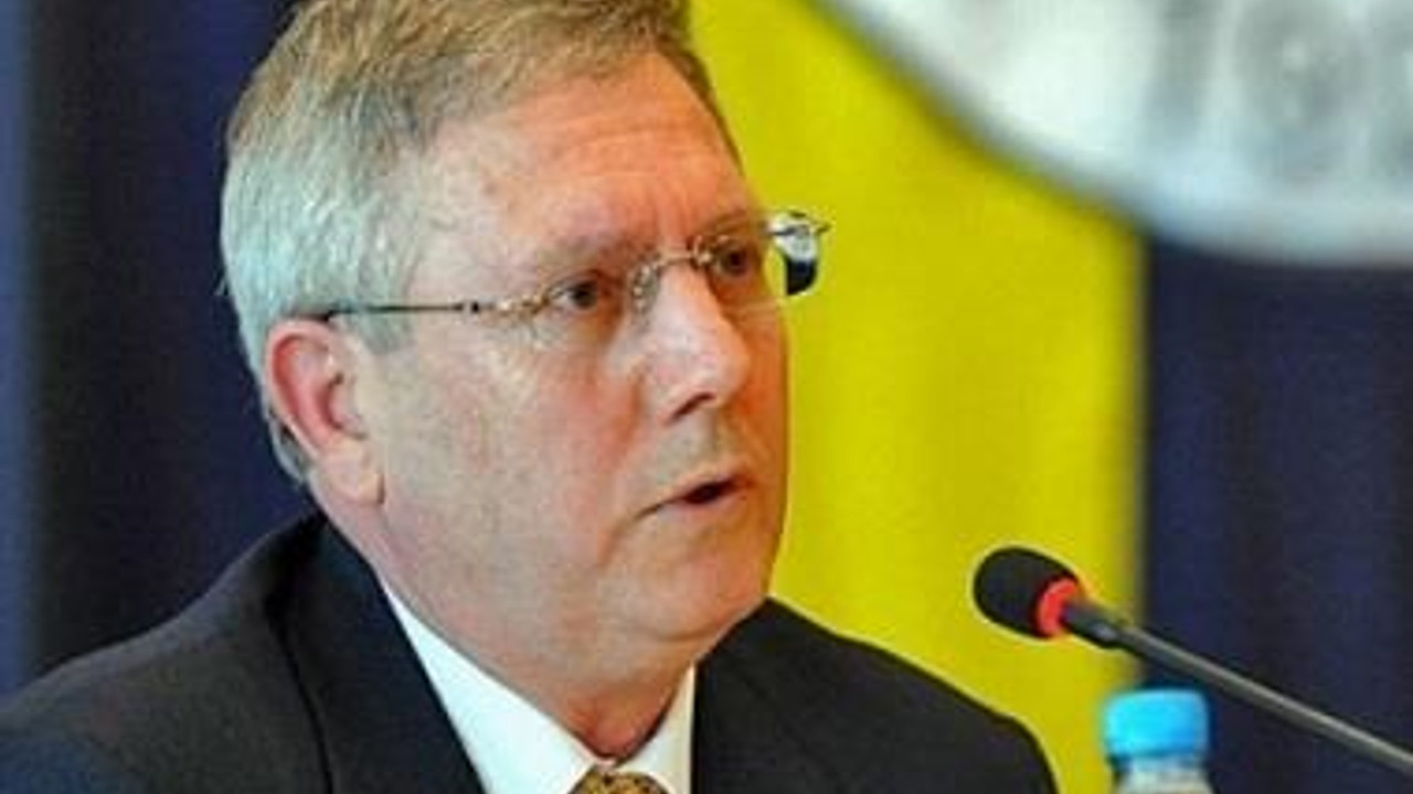 Aziz Yildirim Canli Yayini Neden Iptal Etti Fenerbahce Beyaz Tv Yi Bombaladi