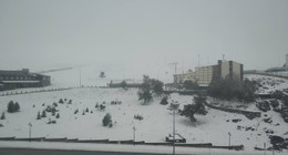 Erciyes'te mayıs karı; kayak merkezi bembeyaz oldu