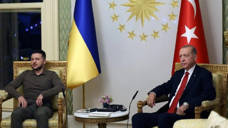 Cumhurbaşkanı Erdoğan, Zelenskiy ile görüştü: Liderler düzeyinde görüşme çağrısı