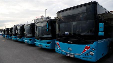 İstanbul'da özel halk otobüsleri kontak kapatıyor: Ödeme krizi büyüyor