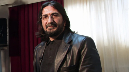 Gazeteci-yazar Nihat Genç'ten kötü haber! Entübe edildi