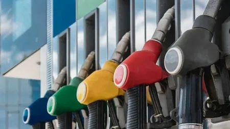 Benzin ve motorine zam ya da indirim var mı? Cumartesi günü akaryakıt fiyatları belli oldu. İşte 7 Haziran güncel benzin, motorin ve LPG fiyatları... (7 Haziran 2025)