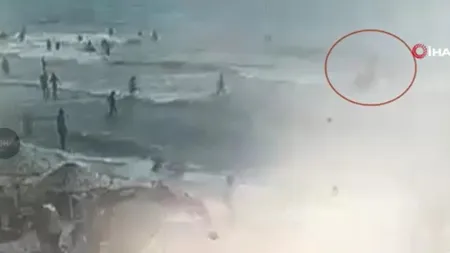 Kuşadası Kadınlar Denizi’nde facia: 2 kişi boğuldu