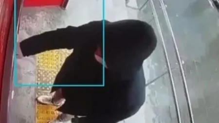 ATM'lerin önünde tuzak kuruyorlar! İki kişi yakalandı