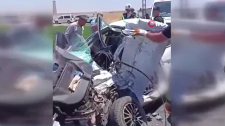 Mardin’de beton mikseri kazaya karıştı: 2 ölü 1 yaralı