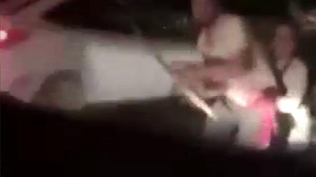 Trafikte dehşet! Baba ve oğlu baltayla saldırdı