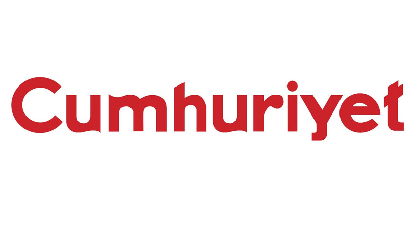 Cumhuriyet davasında mahkeme bozma kararına direndi!