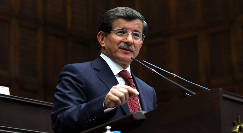 Ahmet Davutoğlu’nun partisinin adı belli oldu! Kurucuları arasında hangi gazeteciler var?