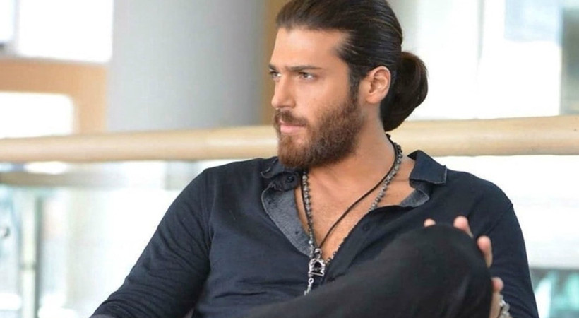Çok Güzel Hareketler 2'den Can Yaman’a gönderme!