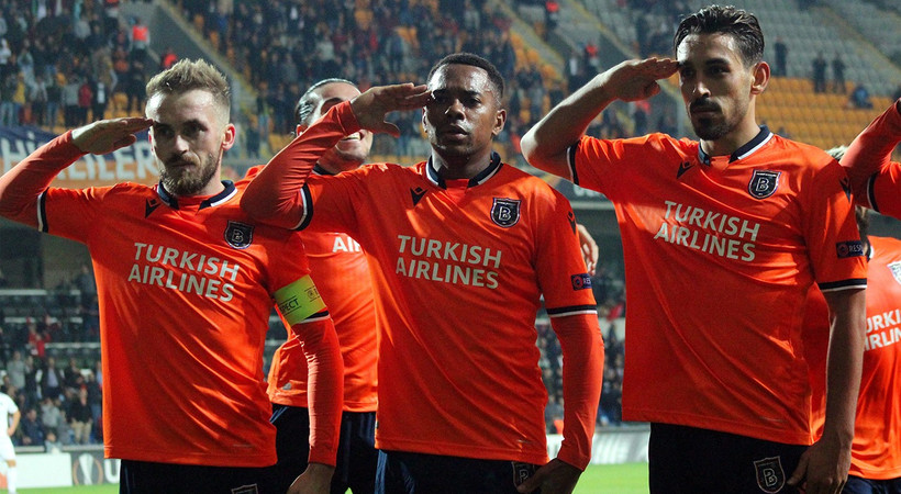 UEFA, Başakşehir'e asker selamı nedeniyle kınama cezası verdi