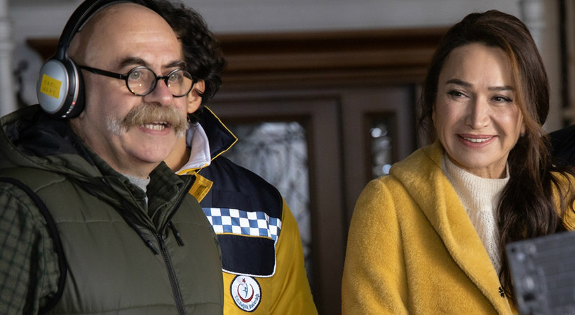 Ezel Akay ve Demet Akbağ yeniden birlikte
