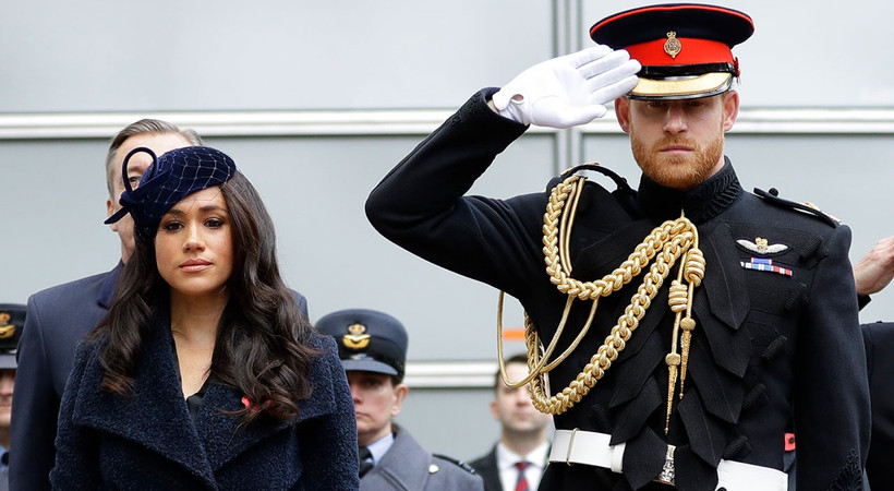 Harry ve Meghan Kraliyet ailesinden ayrıldı