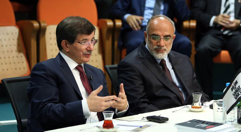Ahmet Davutoğlu tarafından kurulan Bilim ve Sanat Vakfı'na kayyum atandı
