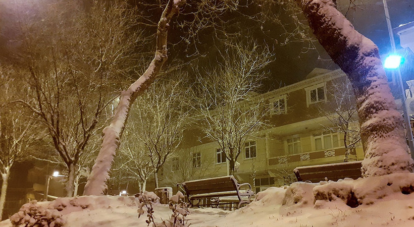 İstanbul'da kar yağışı...