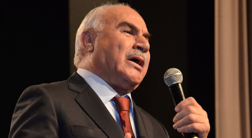 Ünlü mevlithan İsmail Coşar, eşiyle birlikte hayatını kaybetti