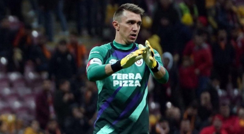 Muslera'dan Coronavirus tepkisi: 'Bizim canımız yok mu?'
