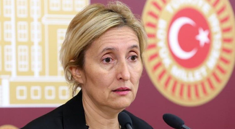 Melda Onur'a cezada 'tezek' detayı!