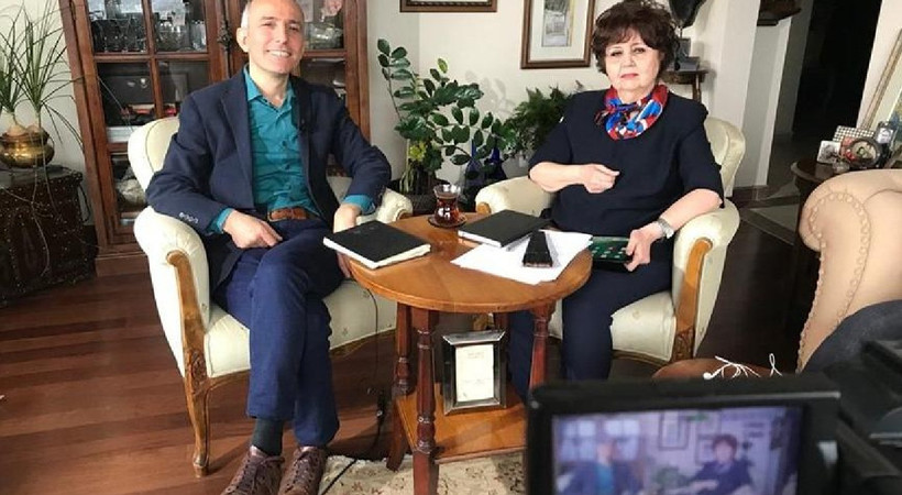 Ayşenur Arslan da yaşa takıldı!