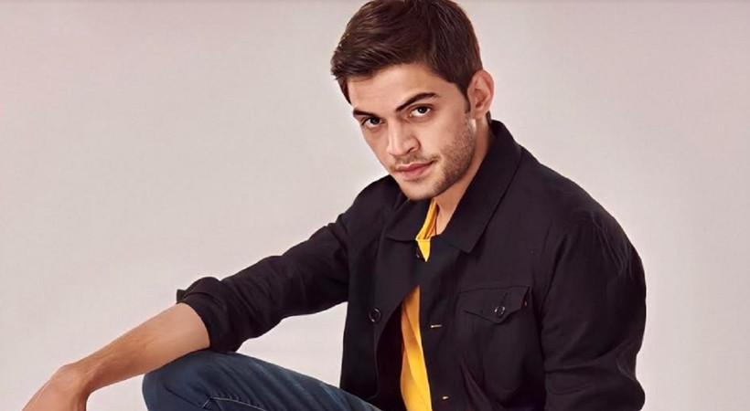 Ozan, Sevdim Seni Bir Kere'den ayrıldı mı?