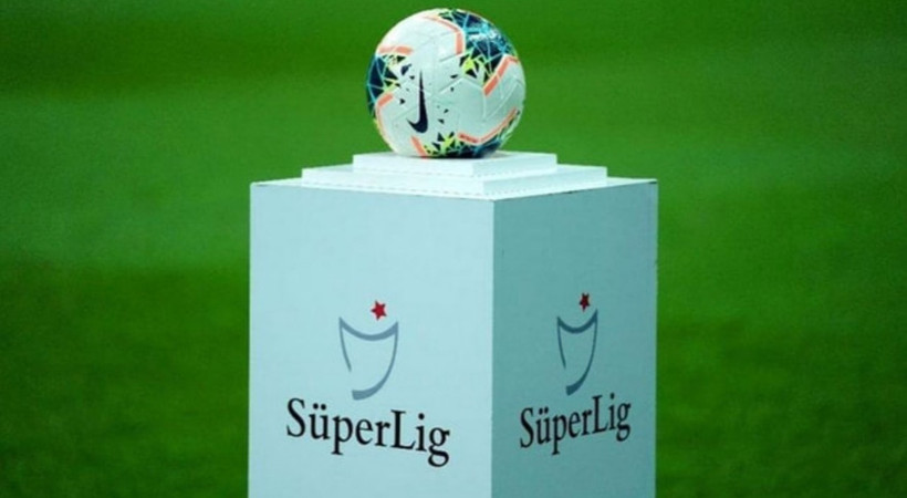 Süper Lig kalan 8 hafta maçları Katar’da mı oynanacak?