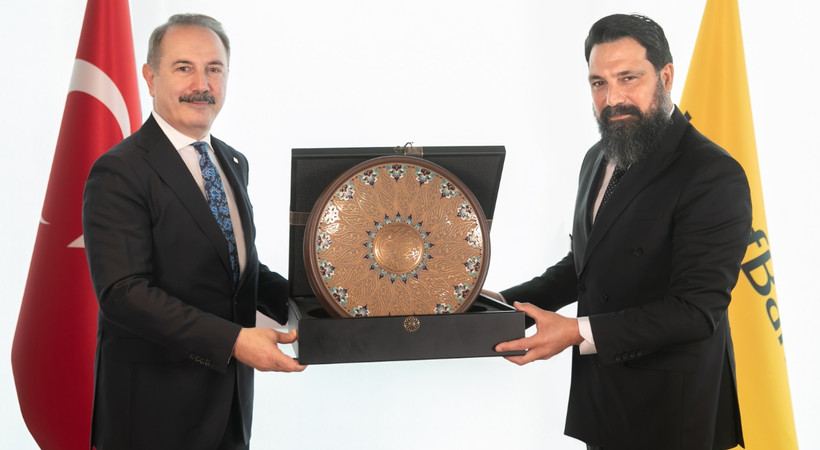 VakıfBank’ın yeni marka yüzü Bülent İnal oldu