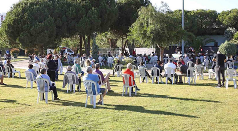 İBB'nin sosyal mesafeli konserleri iptal edildi