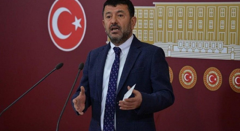 Gazetecilerin gözaltına alınmasına CHP'den tepki