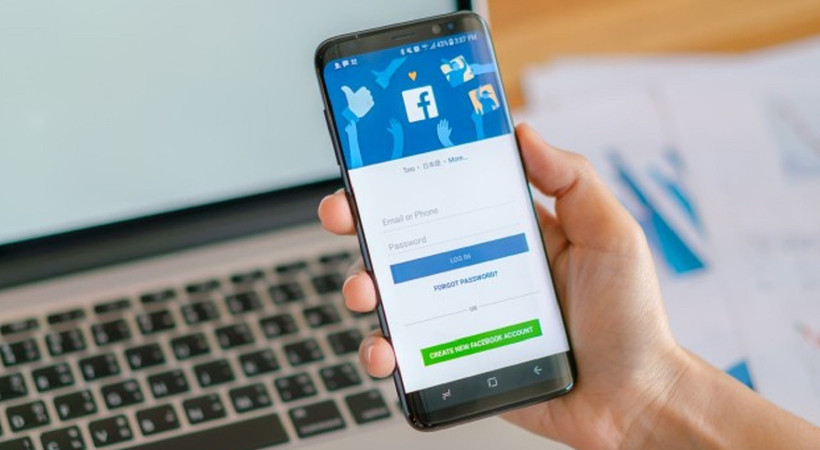 Facebook, 1000’den fazla gazeteciye ulaştı