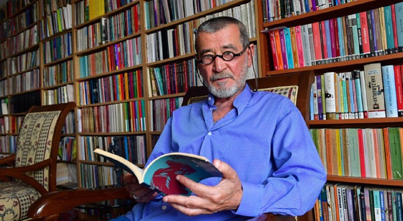 Cumhurbaşkanına hakaretten yargılanan şaire beraat