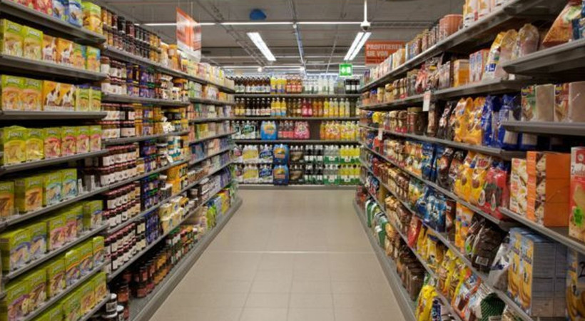 Migros, en büyük rakibinin 34 mağazasını devraldı