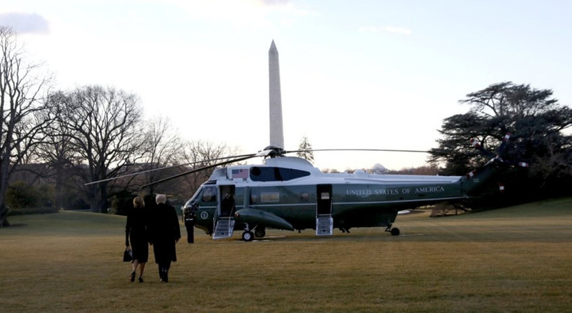 Bir dönemin sonu... Trump Beyaz Saray'dan ayrıldı!