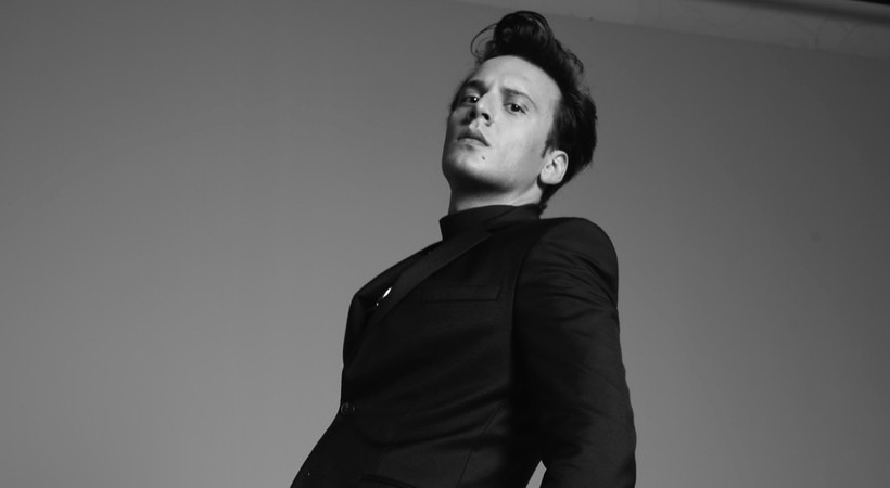 Edis dünya müzik deviyle anlaştı!