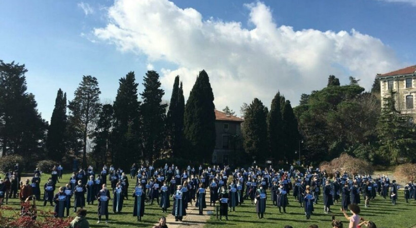Boğaziçililer: Vazgeçmiyoruz, istifa istiyoruz