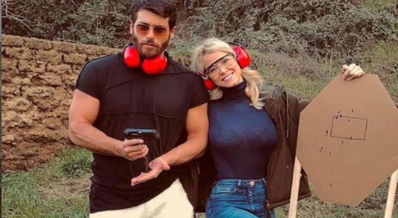 Can Yaman ve İtalyan sevgilisinden yeni kare