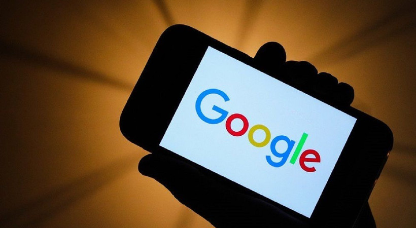 'Google, iktidar medyasına yönlendiriyor'