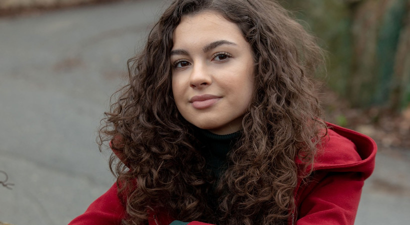 Kardeşlerim dizisinin Asiye'si Su Burcu Yazgı Coşkun karakterini anlattı