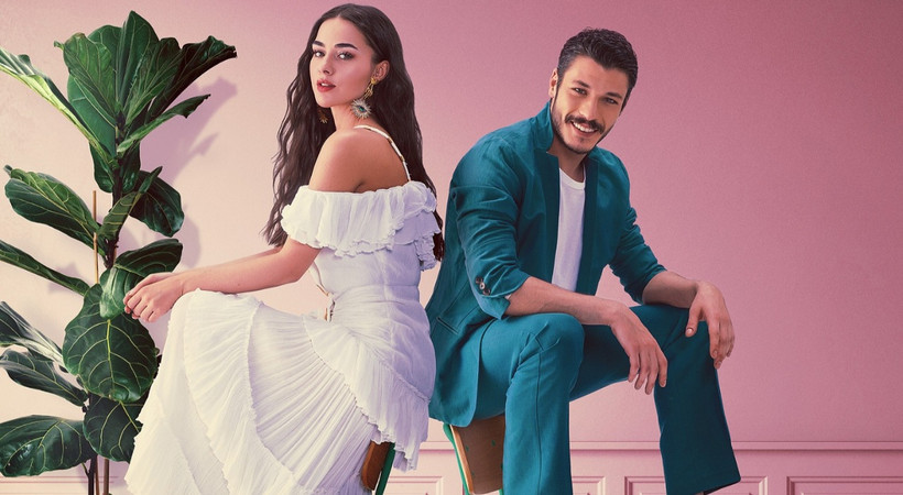 Cam Tavanlar dizisinin afişi yayınlandı!