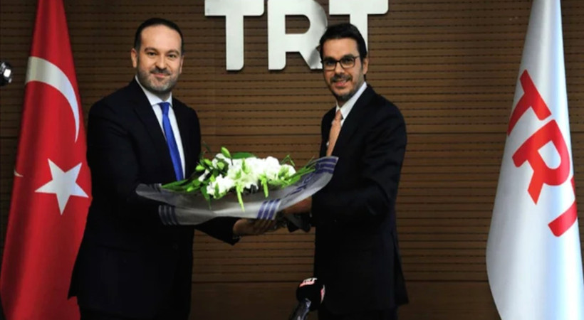 TRT'de İbrahim Eren görevini görevini Prof. Dr. Ahmet Albayrak’ ve Prof. Dr. Mehmet Zahid Sobacı’ya devretti...