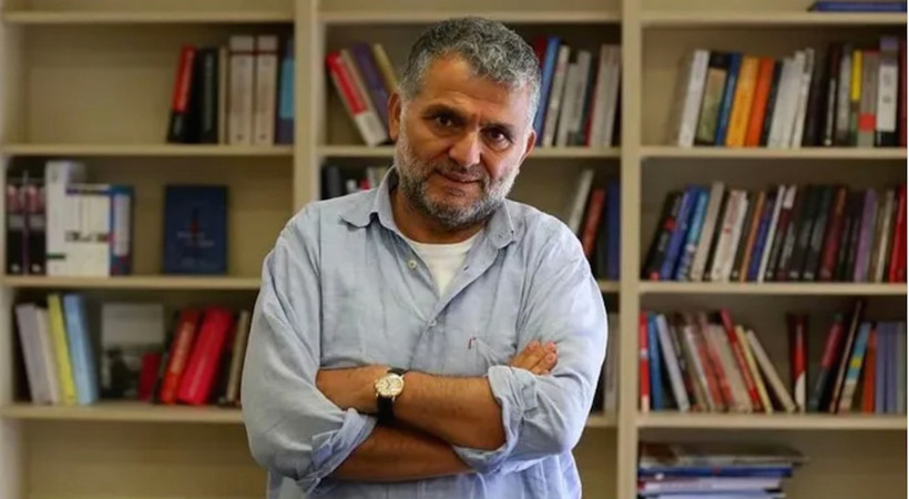 16 yıl önce Pentagon'dan para alan gazetecileri eleştiren Ruşen Çakır, Medyascope'un ABD'li sivil kurumdan para almasına "Bunlar elma ile armut" dedi.