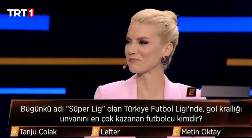 TRT 1'de yayınlanan 3’te 3 programında flaş hata! Sosyal medyada olay oldu