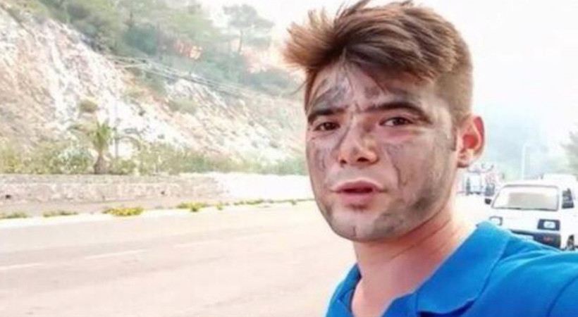 Marmaris yangınında ekiplere motosikletiyle gönüllü olarak su taşıyan 25 yaşındaki Şahin Akdemir hayatını kaybetti..