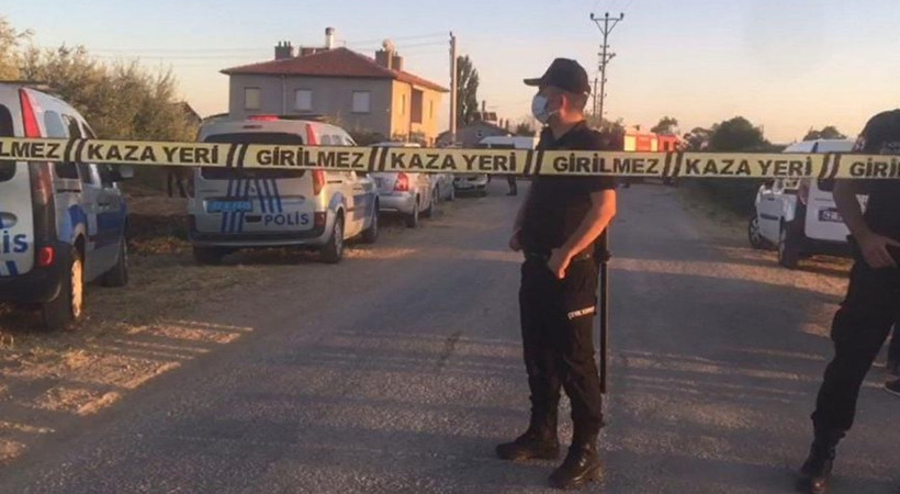 Konya’da eve silahlı baskın: Saldırganlar aynı aileden 7 kişiyi öldürüp evi ateşe verdi