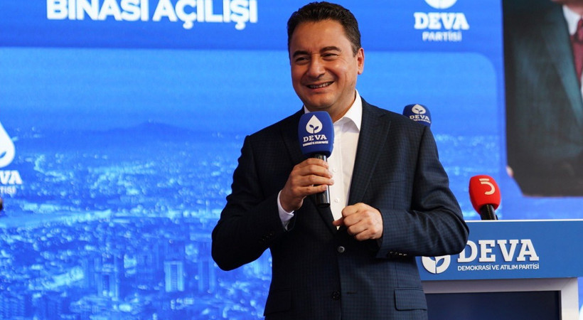 Ali Babacan'dan Kürt sorunu çıkışı: Çocukların oynadığı alanlarda panzerler geziyorsa...