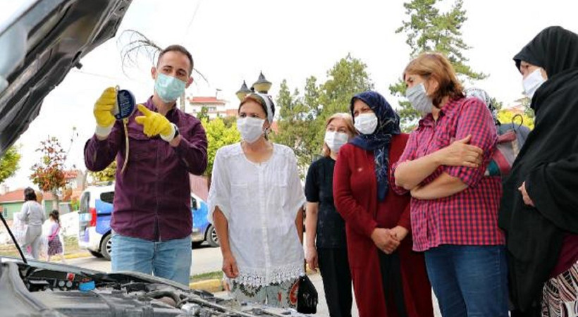 Mesleğin cinsiyeti yok: Eskişehir'de, kadınlar 4 haftalık eğitimle araç bakım ustası oldu