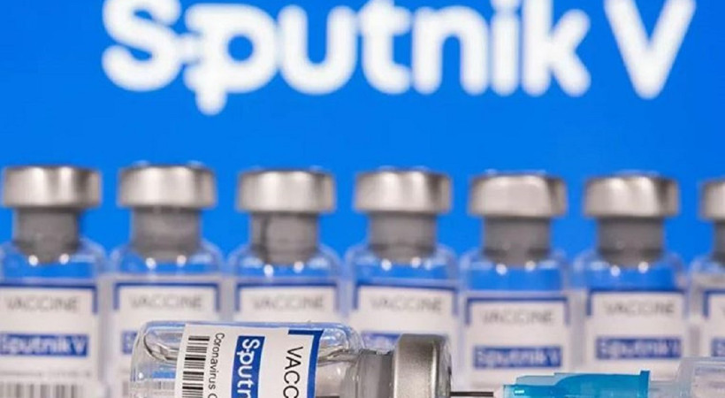 Dünya Sağlık Örgütü Sputnik V aşısını onay sürecini üretim ihlalleri gerekçesiyle askıya aldı