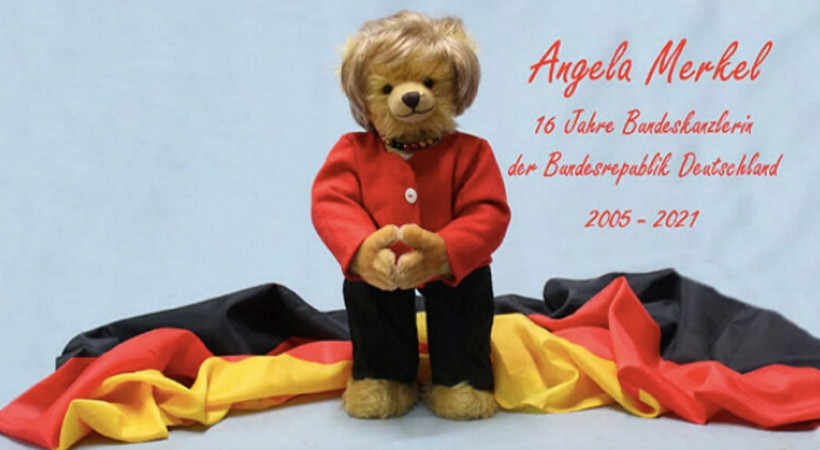 Görevini bırakmaya hazırlanan Almanya Başbakanı Merkel için hatıra oyuncağı üretildi