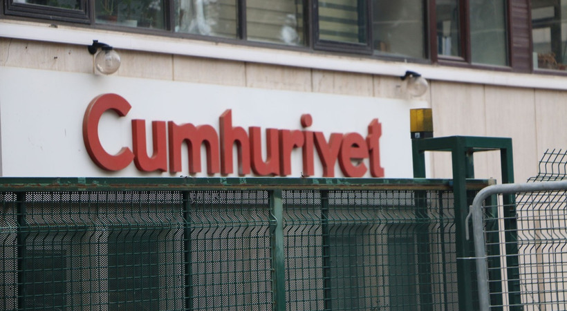 Cumhuriyet gazetesi Ankara'da 4 katlı yeni bir bina satın aldı