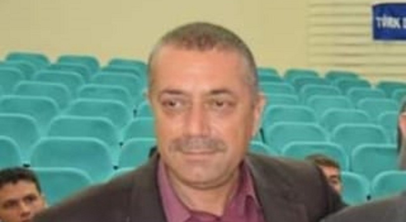 Tarsus'ta, MHP ilçe sekreterinin aracına silahlı saldırı